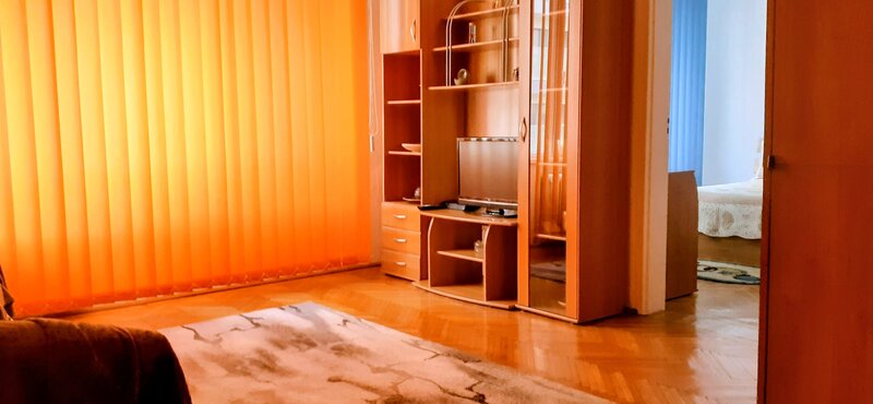 Sala Palatului, 2 camere,